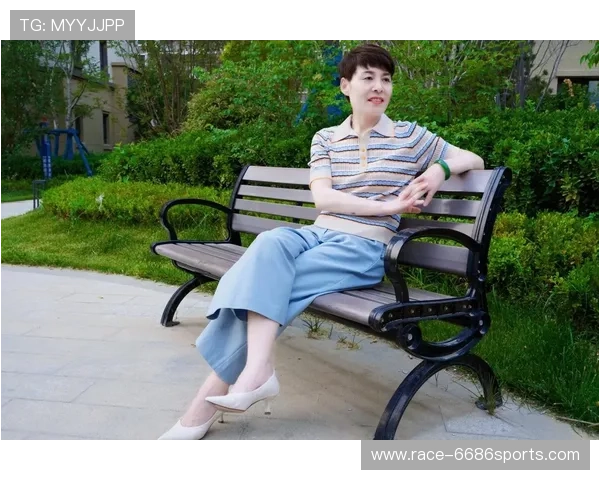 足球女星抖音头像大公开 展现球场之外的迷人魅力与个性风采